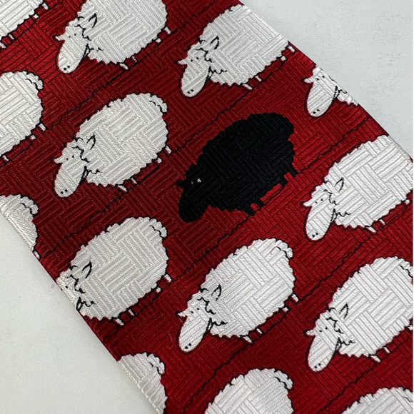 HANDMADE Christian Giorgiou FAMILY OF WHITE SHEEP WITH ONE BLACK SHEEP - Picture 1 of 9